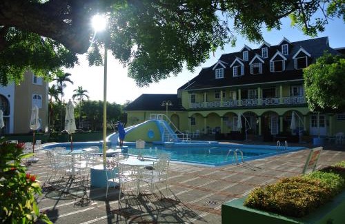 Ocho Rios Apartamento | Beach Studio 30
