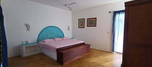 Crucecita Apartamento | Beach-style house near the sea