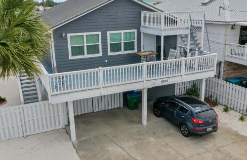Crescent Beach Casa | Beach Time Cozy Retreat Steps from the Gulf