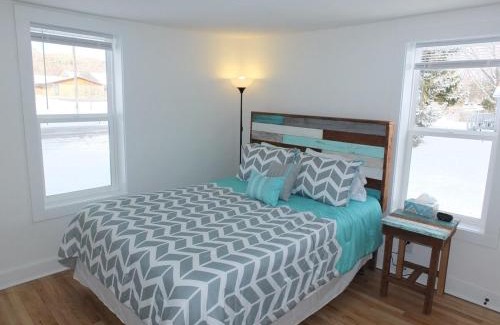 Frankfort Casa | Beach Town Escape - Newly-remodeled & Gorgeous!