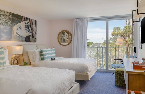Lauderdale-by-the-Sea Hotel | Beach Vacation! 2 Amazing Units, Outdoor activities, Near Bay View Drive Park