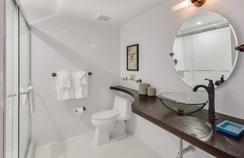 Lauderdale-by-the-Sea Hotel | Beach Vacation! 2 Amazing Units, Outdoor activities, Near Bay View Drive Park