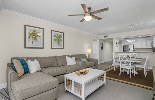 Sanibel Apartamento | New Huge 1BR + Beach View + Steps to Sand – Best Value on Sanibel
