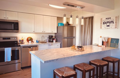 Estate Golden Rock Condominio | Beach View 2/2 Condo w/ Pool and AC