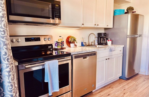 Estate Golden Rock Condominio | Beach View 2/2 Condo w/ Pool and AC