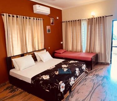 Varkala Complejo | beach view balcony resort by hello varkala