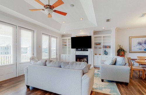 Treasure Beach Village Casa | Beach view dog-friendly home with a pool, tennis, fireplace, washer/dryer, grill