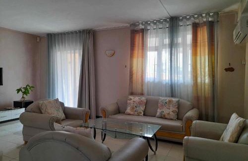 Flic-en-Flac Apartamento | Beach Villa in Flic en Flac (5min from beach)
