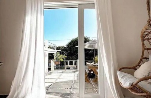 Camino Nuevo Casa | Beach Villa Mojoneo @ El Cocal. Secluded beach, Rooftop, Jacuzzi, Pool table