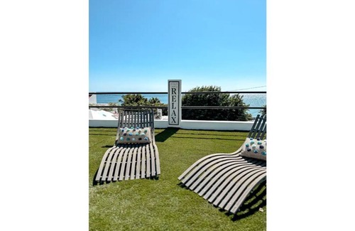 Camino Nuevo Casa | Beach Villa Mojoneo @ El Cocal. Secluded beach, Rooftop, Jacuzzi, Pool table