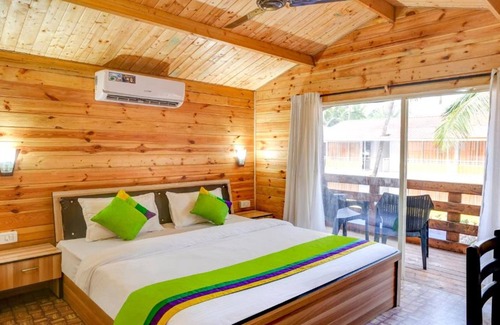Morjim Complejo | Beach Walk Resort - Goa