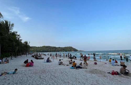 An Thoi Hotel | Beach White Hotel