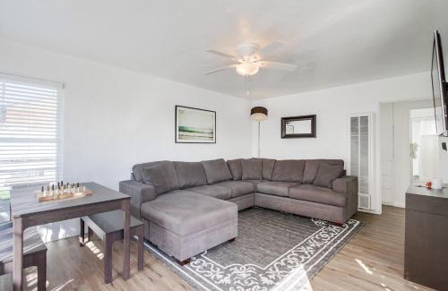 North Pacific Beach Casa | Beachcomber 1