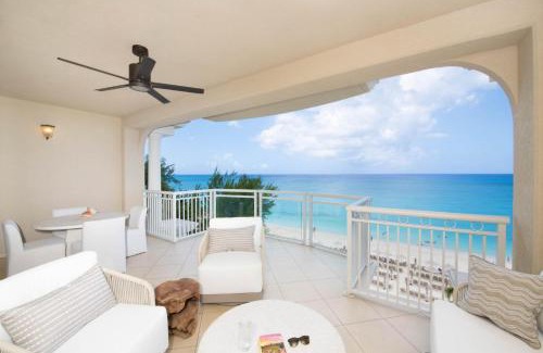 Seven Mile Beach Apartamento | Beachcomber 33