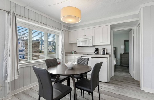 Avalon Condominio | Beachcomber Resort