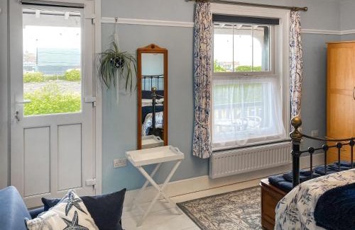 Felixstowe Casa | Beachcombers Retreat