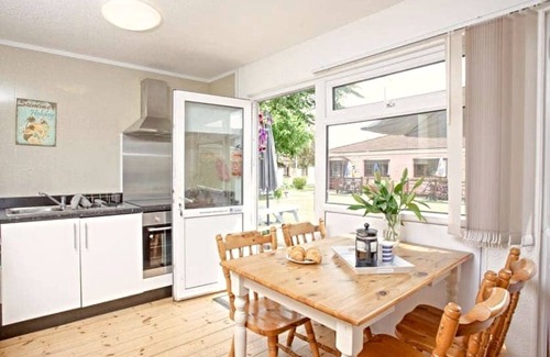 Dawlish Warren Chalet De Esquí | Chalet de 2 dormitorios en el 4 * Welcome Holiday Park, Dawlish Warren, Devon