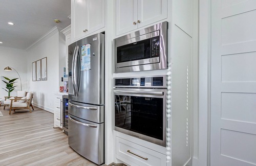 Crystal Beach Casa | Beaches&Dreams - HOT TUB - 5 Min Walk to Beach - Sleep 14