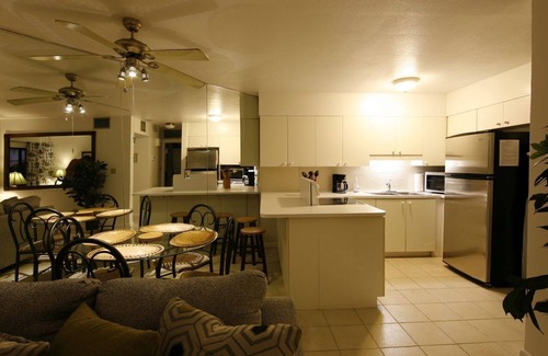 Seven Mile Beach Condominio | Frente a la Playa 1 Br Condo en Playa de Siete Millas A # 20 Cayman Reef Resort