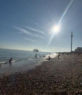 Brighton City Centre Apartamento | Beachfront, 2-bedroom, Sleeps 5, long stays