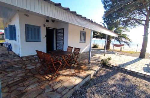 Lakopetra Casa | Beachfront 2Br Garden Bbq SeaView QuietRetreat