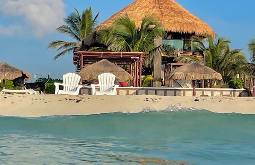 Playa del Secreto Casa | Frente a la playa 3 Bdrs. OFERTA $ 1,700 usd de octubre al 19 de diciembre Staff, kayak,