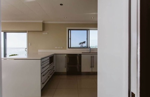 Bell Block Apartamento | ABC EN LA BAHÍA DE WANAKA - FRENTE AL AGUA
