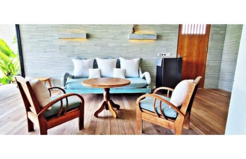 Kalisada Apartamento | Beachfront Apartment. Natural, peaceful, relaxed