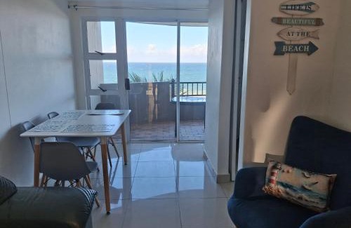 Westbrook Apartamento | Beachfront Apartment - 34 Blue Largo