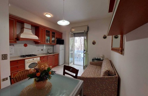 Rivabella Apartamento | Beachfront apartment beach below