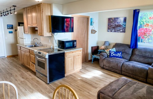 Ketchikan Apartamento | Beachfront Apartment