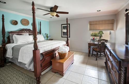 Red Hook Casa | Beachfront At Crystal Cove