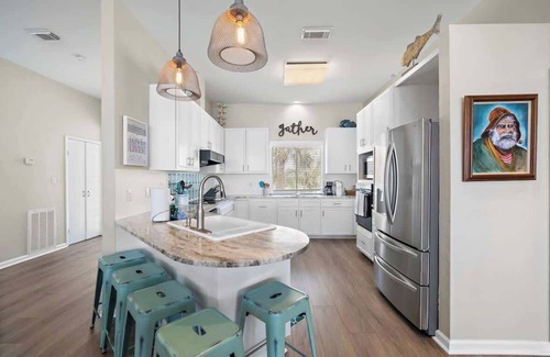 Indian Beach Casa | Beachfront Beauty w/ Hot Tub ~ 10 Steps to Sand