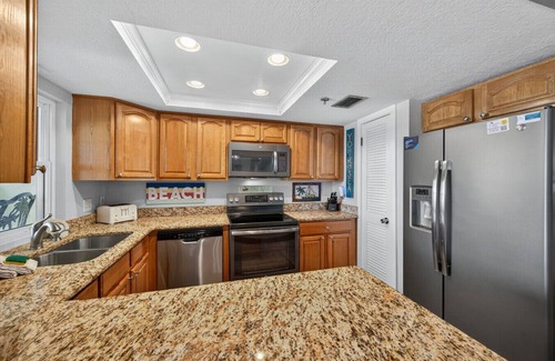 Redington Shores Condominio | Beachfront Bliss at Anglers Cove
