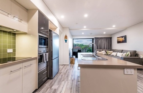 Agnes Water Apartamento | Beachfront Bliss at Malo - Stylish 3-Bed Apartment with Pool, Terrace, and Easy Access to 1770