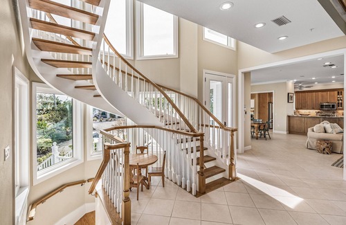 Boca Grande Casa | Beachfront Boca Adventures - Private Beach & Dock!