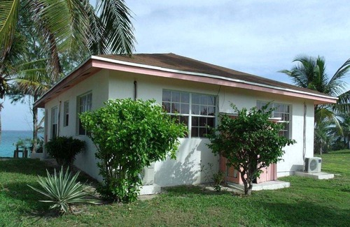 North Palmetto Point Villa | Cabaña frente al mar con vista al mar de 50 millas y acceso a la piscina