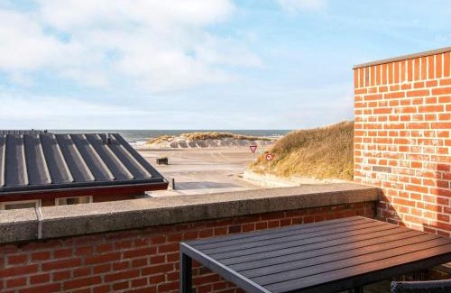 Henne Strand Casa | Beachfront Bungalow Bliss - By Traum Ferienwohnungen