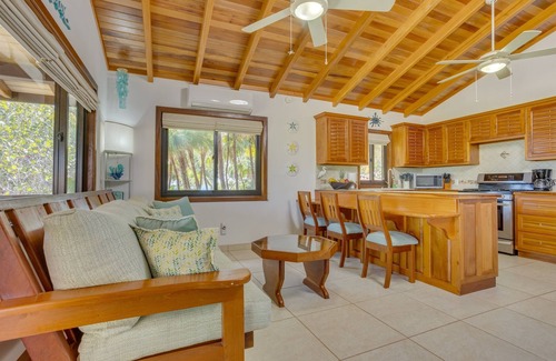 Placentia Casa | Beachfront Home Kissin' the Caribbean