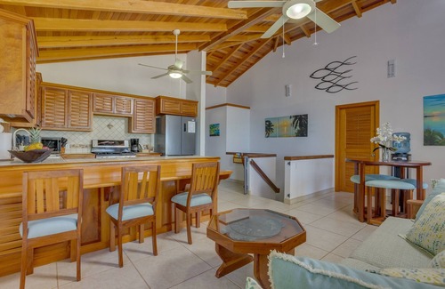 Placentia Casa | Beachfront Home Kissin' the Caribbean