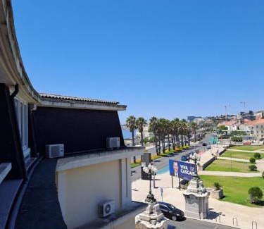 Estoril Apartamento | BEACHFRONT Cascais,Estoril Apartment