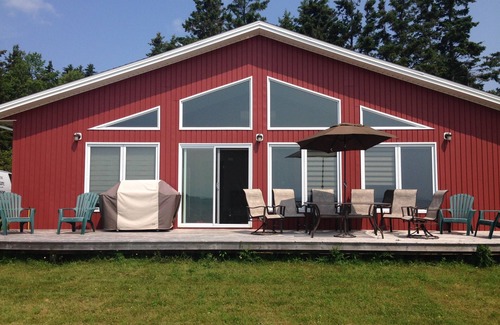 Stratford Cabaña | Chalet moderno frente al mar