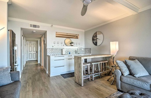 Sand Key Condominio | Beachfront Clearwater Condo w/ Community Pool
