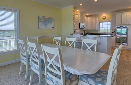 Treasure Beach Village Casa | Beachfront - Community Pool/Pickleball Access!