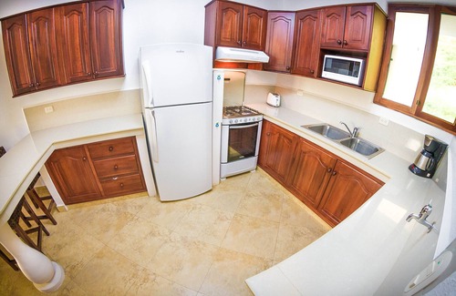 Canoa Condominio | Condominio frente al mar; Piscina del infinito; 2 hab, 2 baños; Plus Preciosas Vistas