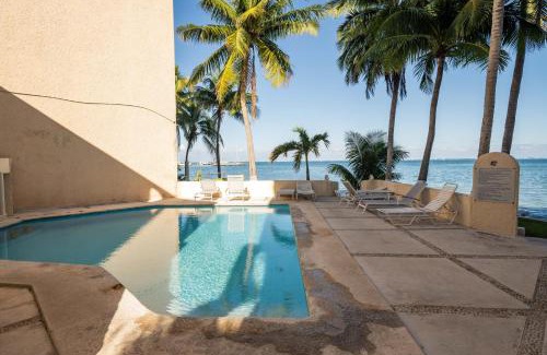 Puerto Juárez Apartamento | Beachfront con magnífica vista