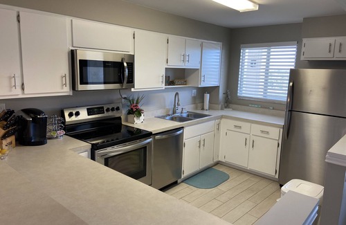 New Smyrna Beach Condominio | Beachfront condo*Spectacular views & amenities!! *Walk to Flagler!!*Updated Unit