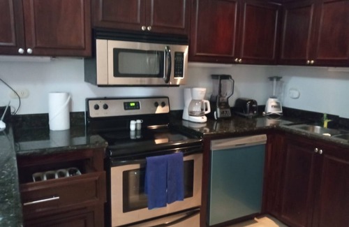 Barrio Los Villalobos Condominio | Beachfront Condo 3 bdrm
