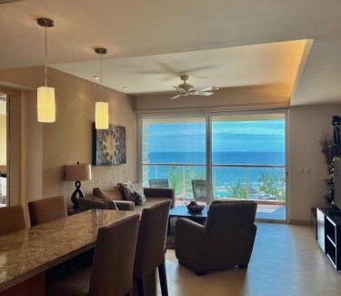 Flamingos Apartamento | Beachfront Condo DelCanto Resort