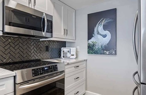 Golden Beach Apartamento | Beachfront Condo with Gulf Views in Venice